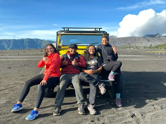 mount bromo jeep